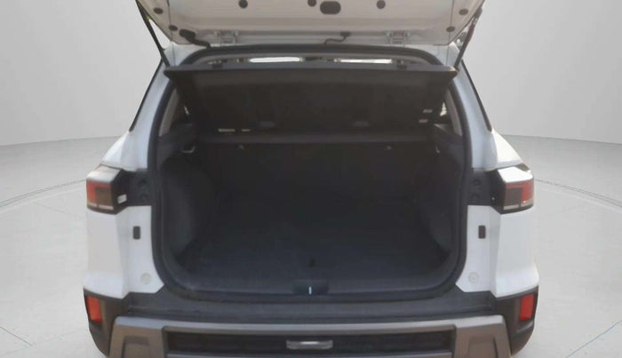 2024 Hyundai Creta SX (O) 1.5 TURBO DCT, Petrol, Automatic, 7,679 km, Boot Inside