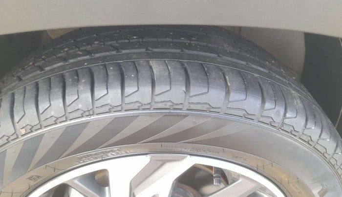 2024 Hyundai Creta SX (O) 1.5 TURBO DCT, Petrol, Automatic, 7,679 km, Left Rear Tyre Tread