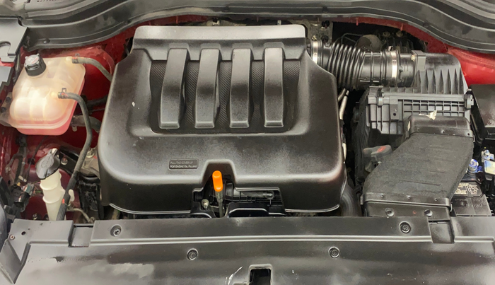 2022 Mahindra XUV700 MX P MT 5 STR, Petrol, Manual, 29,161 km, Engine View