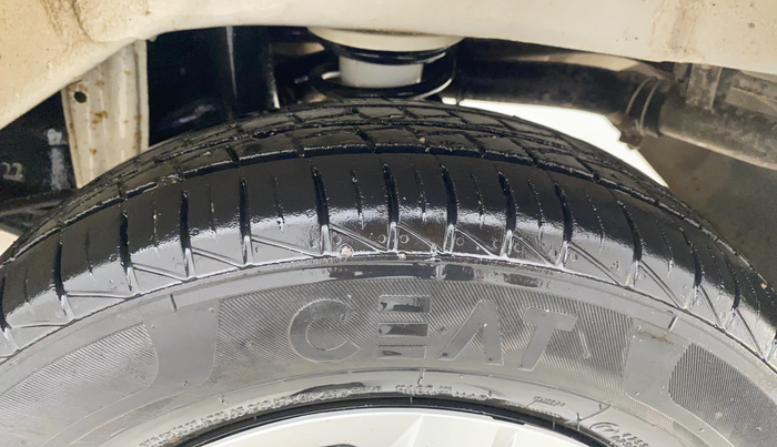 2022 Maruti Alto LXI O, Petrol, Manual, 39,541 km, Left Rear Tyre Tread