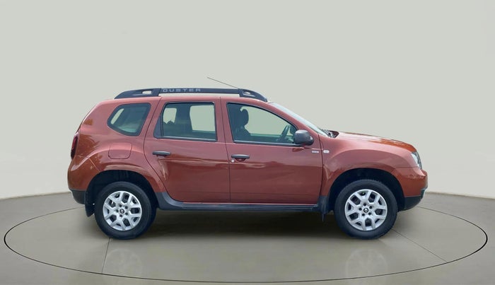 2018 Renault Duster 85 PS RXE DIESEL, Diesel, Manual, 1,13,068 km, Right Side View