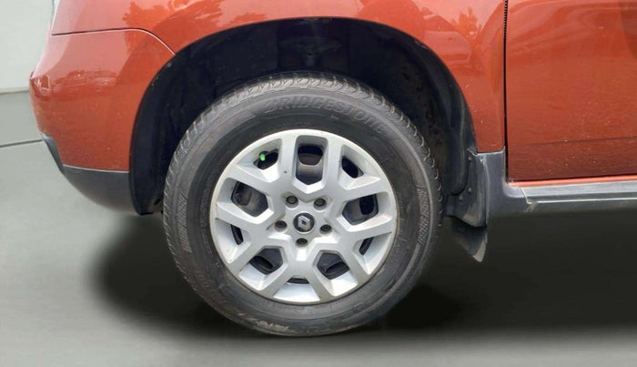 2018 Renault Duster 85 PS RXE DIESEL, Diesel, Manual, 1,13,068 km, Left Front Wheel