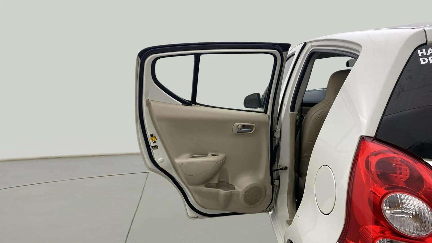 2012 Maruti A Star VXI (ABS) AT, Petrol, Automatic, 68,747 km, LHS Rear Door