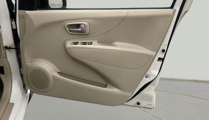 2012 Maruti A Star VXI (ABS) AT, Petrol, Automatic, 68,747 km, Driver Side Door Panels Control