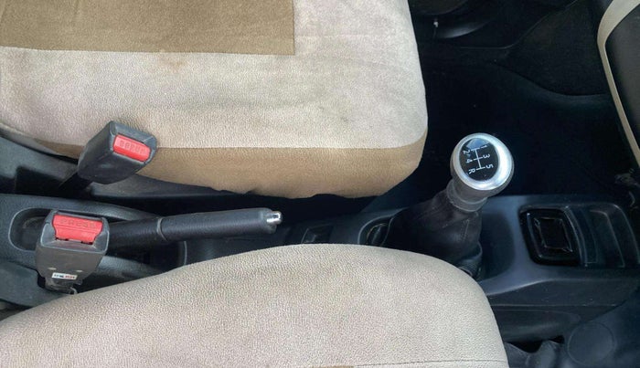 2017 Maruti Wagon R 1.0 VXI, Petrol, Manual, 59,052 km, Gear Lever