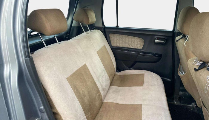 2017 Maruti Wagon R 1.0 VXI, Petrol, Manual, 59,052 km, Right Side Rear Door Cabin