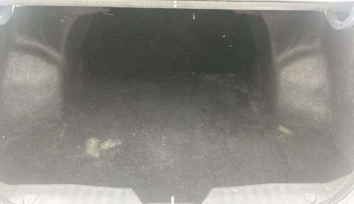 2021 Maruti Ciaz SIGMA 1.5 SHVS MT  PETROL, Petrol, Manual, 36,151 km, Boot Inside