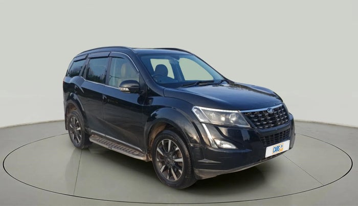2020 Mahindra XUV500 W11, Diesel, Manual, 1,00,466 km, Right Front Diagonal