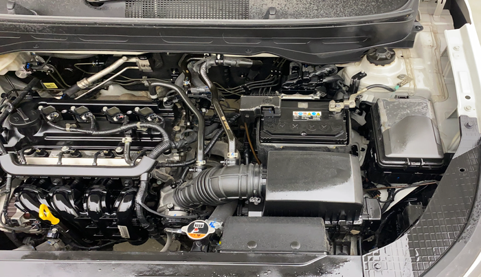 2021 Hyundai VENUE S+ 1.2, Petrol, Manual, 45,813 km, Engine View - Left