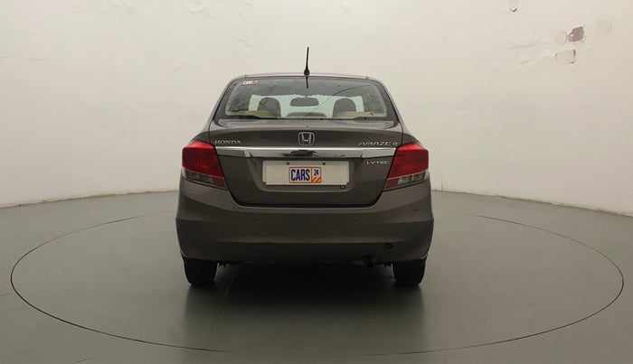 2014 Honda Amaze 1.2L I-VTEC S, Petrol, Manual, 1,00,568 km, Back/Rear