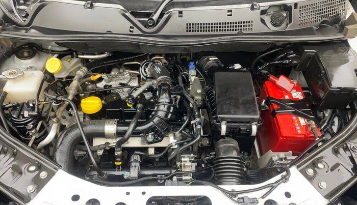 2022 Nissan MAGNITE XV TURBO CVT, Petrol, Automatic, 24,601 km, Engine View