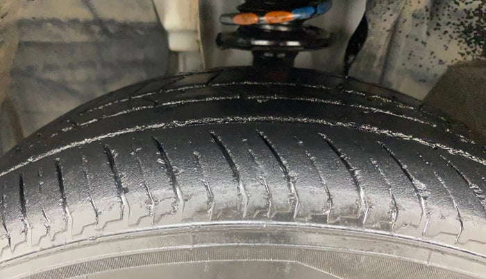 2022 Nissan MAGNITE XV TURBO CVT, Petrol, Automatic, 24,601 km, Left Front Tyre Tread