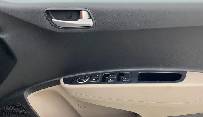 2018 Hyundai Grand i10 SPORTZ 1.2 KAPPA VTVT, Petrol, Manual, 40,026 km, Driver Side Door Panels Control