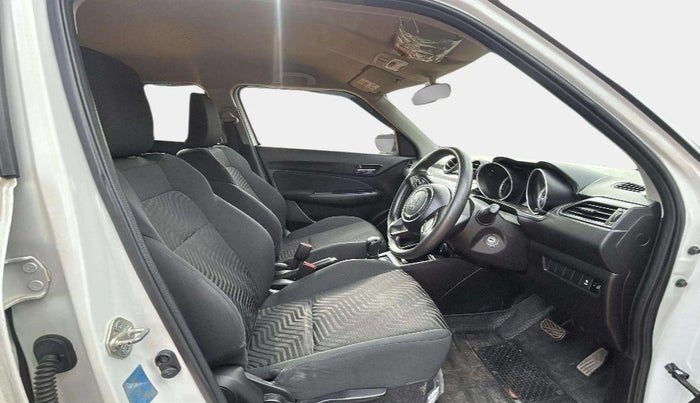 2022 Maruti Swift VXI AMT, Petrol, Automatic, 50,396 km, Right Side Front Door Cabin