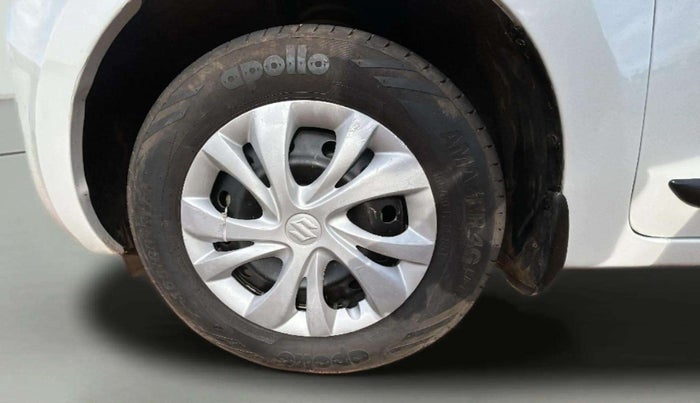 2022 Maruti Swift VXI AMT, Petrol, Automatic, 50,396 km, Left Front Wheel