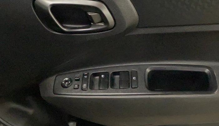 2023 Hyundai EXTER SX(O) CONNECT 1.2 AMT, Petrol, Automatic, 19,232 km, Driver Side Door Panels Control