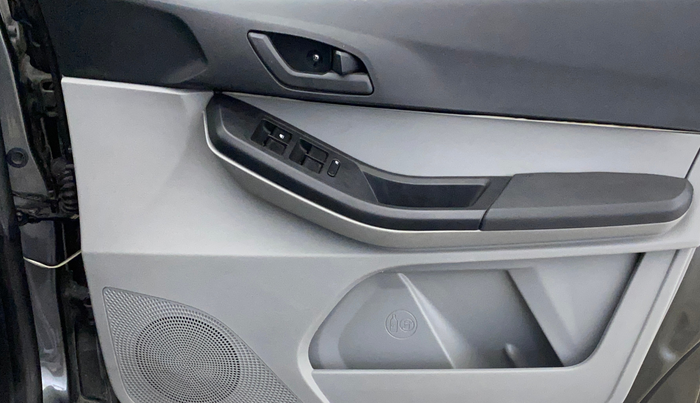 2024 Tata Tiago XM PETROL, Petrol, Manual, 37,497 km, Driver Side Door Panels Control