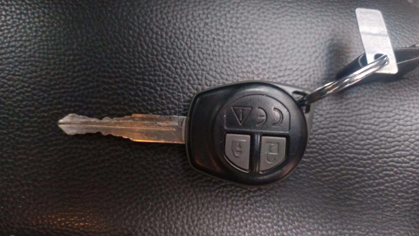 2022 Maruti Baleno SIGMA PETROL 1.2, Petrol, Manual, 40,383 km, Key Close Up