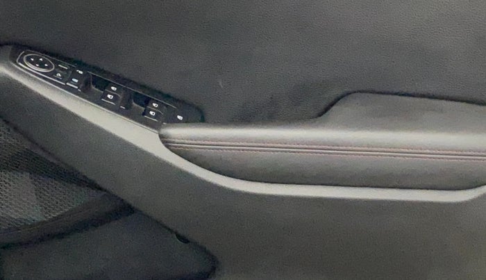 2021 KIA SELTOS GTX PLUS DCT 1.4 PETROL, Petrol, Automatic, 89,843 km, Driver Side Door Panels Control