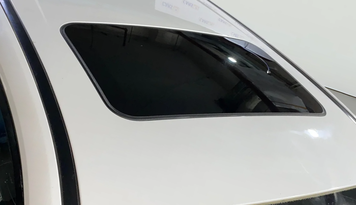 2020 Hyundai NEW I20 ASTA (O) 1.2 MT, Petrol, Manual, 53,976 km, Moonroof/ Sunroof