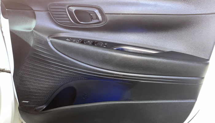 2020 Hyundai NEW I20 ASTA (O) 1.2 MT, Petrol, Manual, 53,976 km, Driver Side Door Panels Control