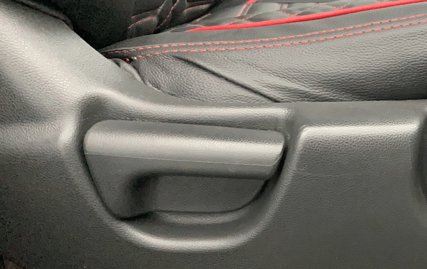 2017 Honda WR-V 1.5L I-DTEC VX MT, Diesel, Manual, 98,701 km, Driver Side Adjustment Panel