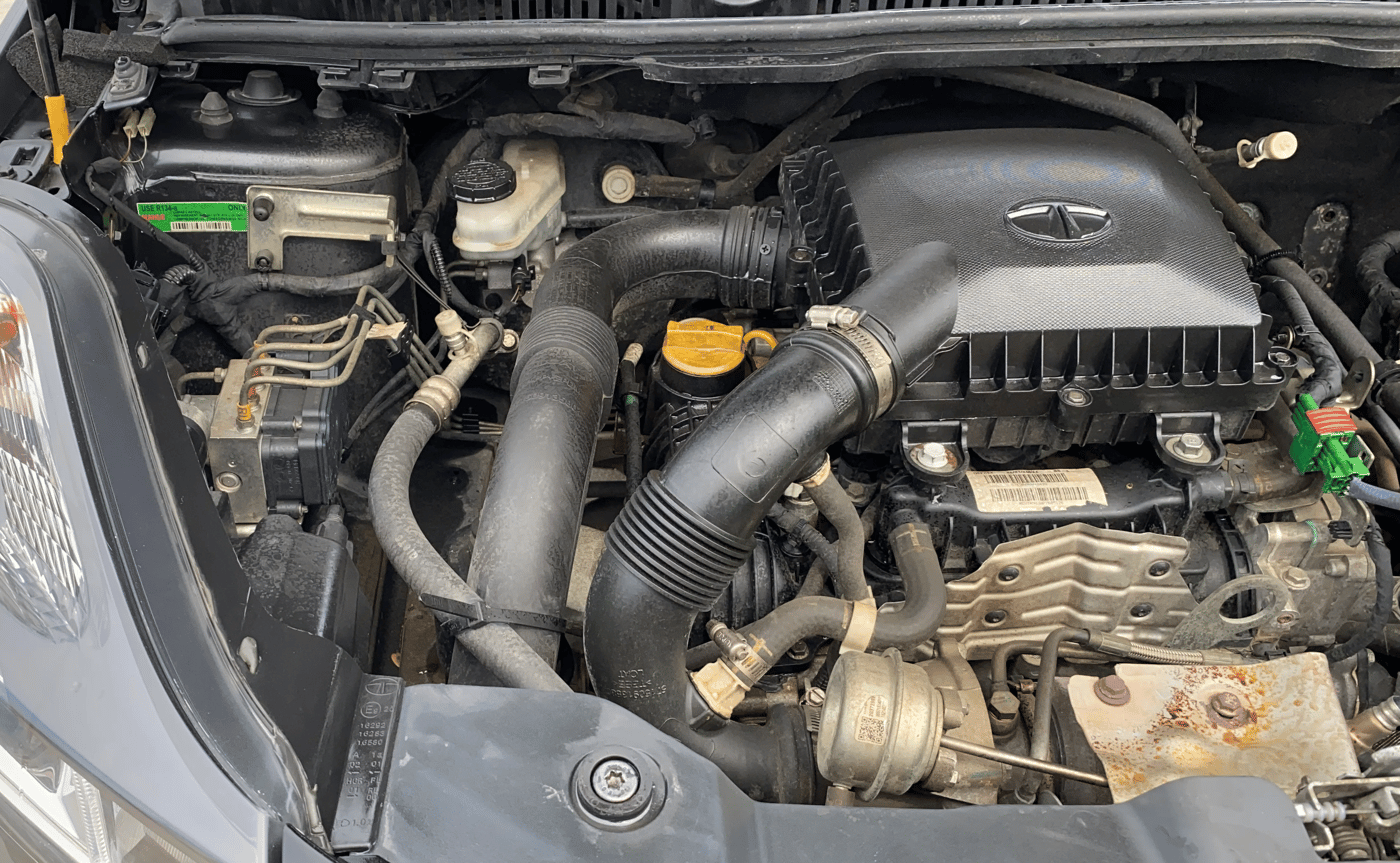 2019 Tata NEXON XZ PLUS PETROL, Petrol, Manual, 97,556 km, Engine View - Right