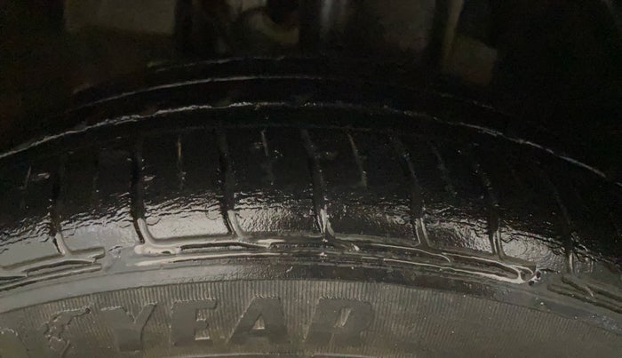 2021 Tata TIGOR XZA PLUS PETROL, Petrol, Automatic, 32,195 km, Left Front Tyre Tread