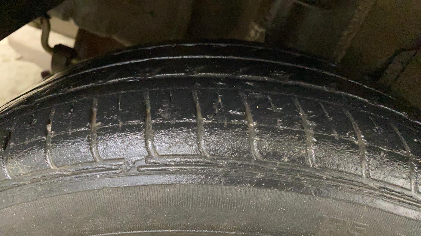 2021 Tata TIGOR XZA PLUS PETROL, Petrol, Automatic, 32,301 km, Right Rear Tyre Tread