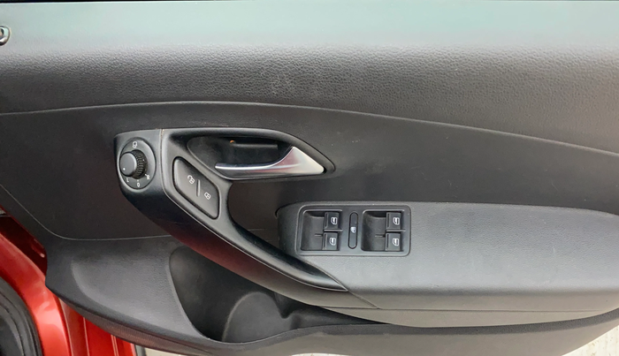 2021 Volkswagen Polo HIGHLINE PLUS 1.0L TSI, Petrol, Manual, 79,937 km, Driver Side Door Panels Control