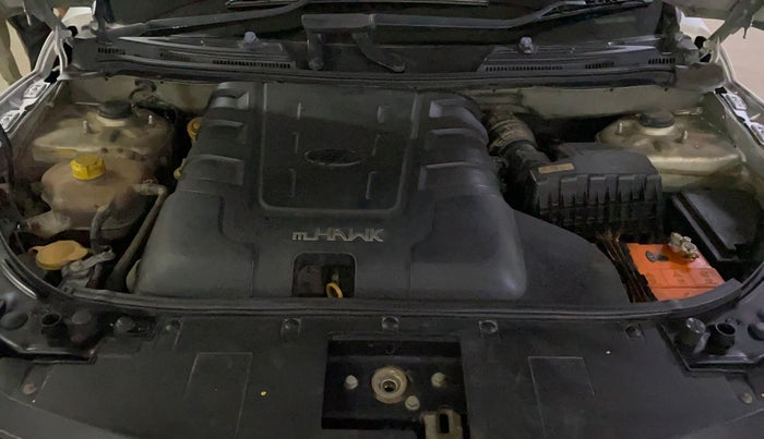 2018 Mahindra XUV500 W7 AT, Diesel, Automatic, 61,087 km, Engine View