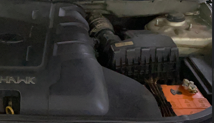 2018 Mahindra XUV500 W7 AT, Diesel, Automatic, 61,087 km, Engine View - Left
