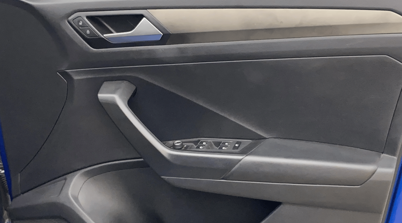 2020 Volkswagen T-ROC 1.5 TSI AT, Petrol, Automatic, 76,679 km, Driver Side Door Panels Control