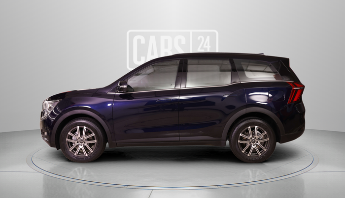 2022 Mahindra XUV700 AX 7 LUXURY D AWD AT 7 STR, Diesel, Automatic, 60,398 km, Left Side