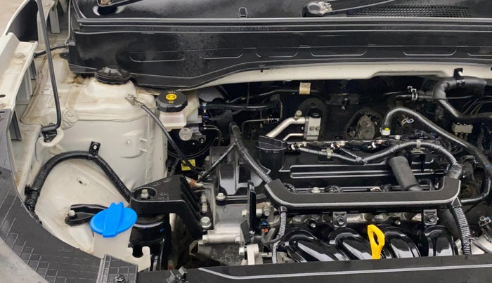 2022 Hyundai VENUE S(O) 1.2, Petrol, Manual, 24,974 km, Engine View - Right