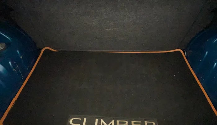 2019 Renault Kwid CLIMBER 1.0 AMT, Petrol, Automatic, 35,136 km, Boot Inside