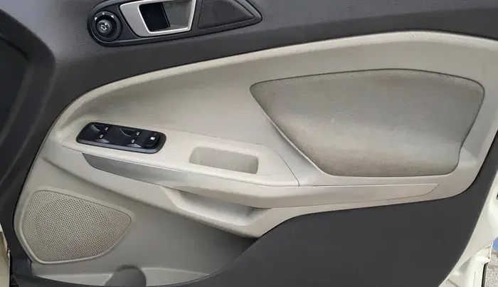 2018 Ford Ecosport TITANIUM 1.5L SPORTS(SUNROOF) DIESEL, Diesel, Manual, 34,543 km, Driver Side Door Panels Control
