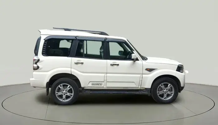 2020 Mahindra Scorpio S11 2WD, Diesel, Manual, 94,872 km, Right Side View