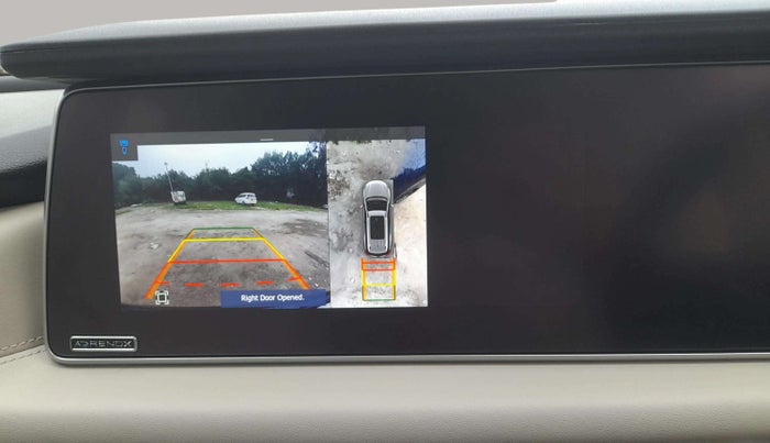 2024 Mahindra XUV700 AX 7 LUXURY P AT 7 STR, Petrol, Automatic, 7,497 km, Parking Camera