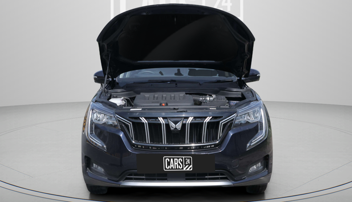 2024 Mahindra XUV700 AX 7 LUXURY P AT 7 STR, Petrol, Automatic, 7,497 km, Open Bonet