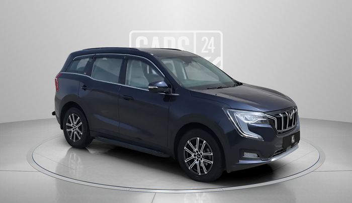 2024 Mahindra XUV700 AX 7 LUXURY P AT 7 STR, Petrol, Automatic, 7,497 km, Right Front Diagonal