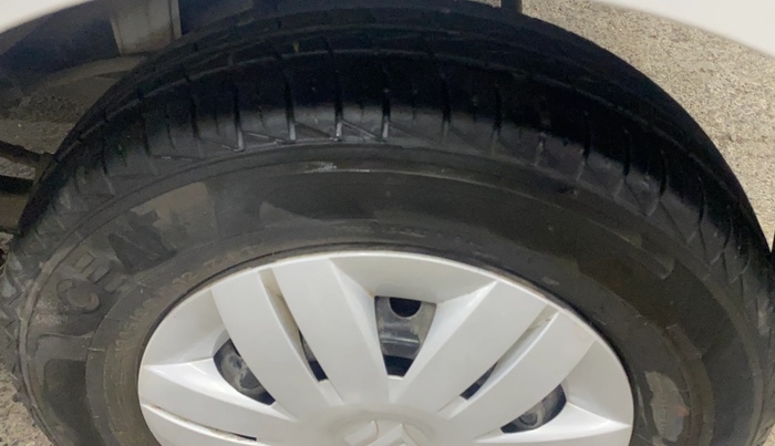 2022 Maruti Alto LXI O, Petrol, Manual, 14,386 km, Left Rear Tyre Tread