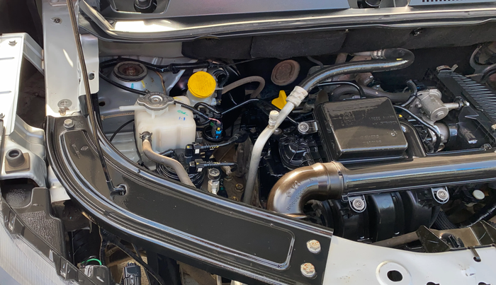 2021 Renault Kiger RXZ MT, Petrol, Manual, 42,552 km, Engine View - Right