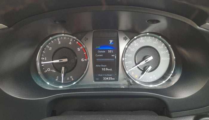 2024 Toyota HILUX HIGH 4X4 AT, Diesel, Automatic, 33,416 km, Odometer Image