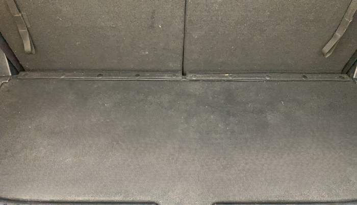 2022 KIA CARENS LUXURY PLUS 1.4 PETROL 6 STR, Petrol, Manual, 80,093 km, Boot Inside