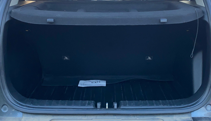 2023 KIA SONET HTK PLUS 1.0 IMT, Petrol, Manual, 22,001 km, Boot Inside