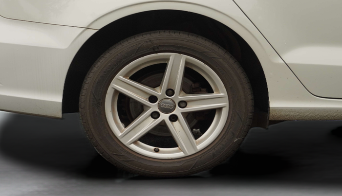 2019 Audi A3 35 TFSI PREMIUM PLUS, Petrol, Automatic, 55,284 km, Right Rear Wheel