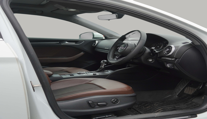 2019 Audi A3 35 TFSI PREMIUM PLUS, Petrol, Automatic, 55,284 km, Right Side Front Door Cabin