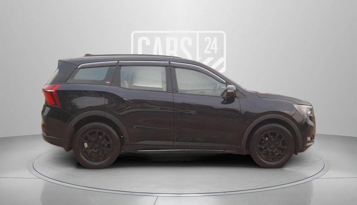 2024 Mahindra XUV700 AX 7 Luxury Pack Petrol AT 6 STR, Petrol, Automatic, 13,276 km, Right Side View