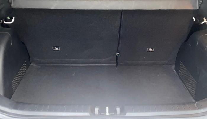 2022 Hyundai VENUE N LINE N8 1.0 TURBO DCT, Petrol, Automatic, 6,205 km, Boot Inside